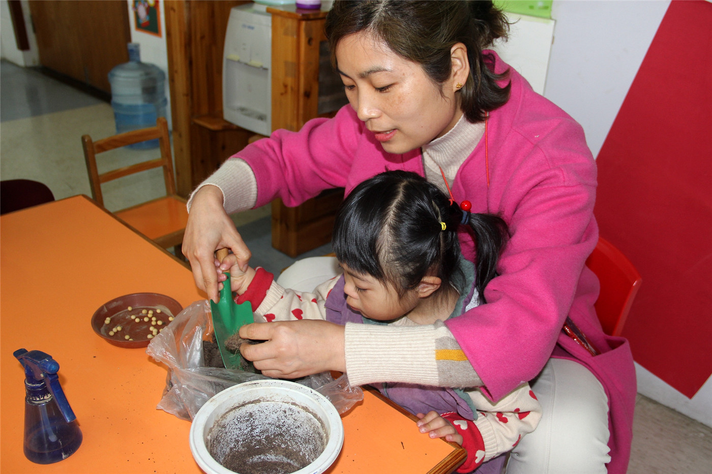 市特教中心開(kāi)展“植樹(shù)節(jié)”主題活動(dòng)