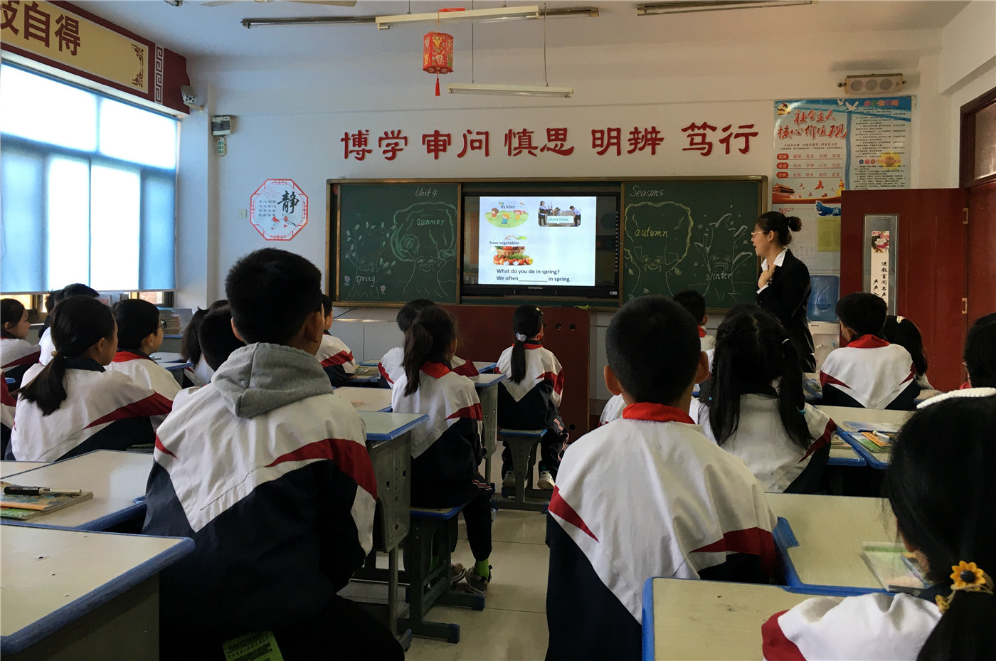 聽課研討促成長(zhǎng)，普特融合共進(jìn)步